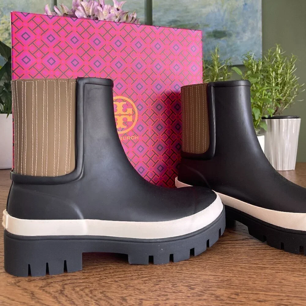 NWT! NEW! Tory Burch Hurricane Boots -BLACK **ONLY US 7** Waterproof